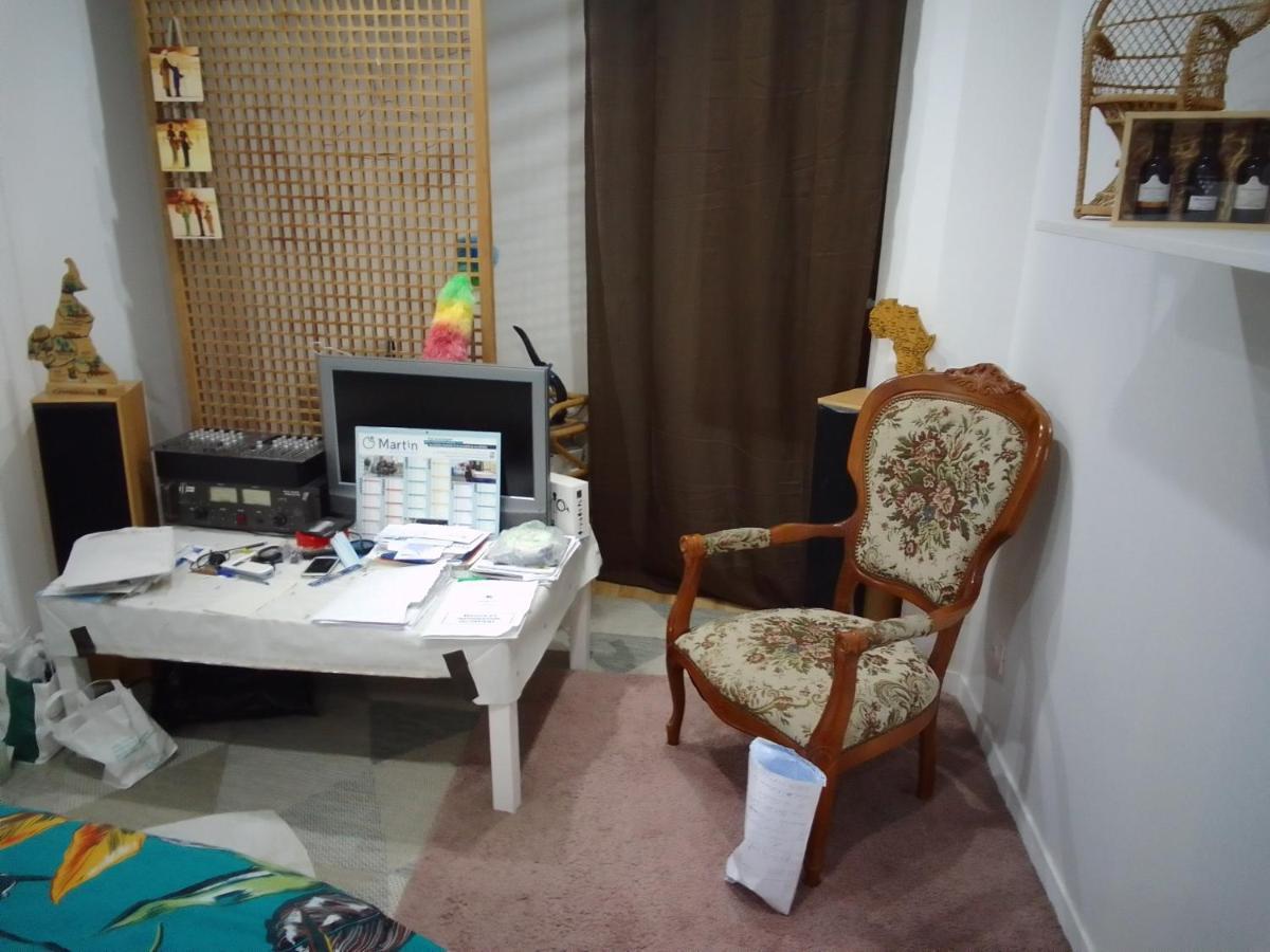 Chambre Chez L'Habitant Saint-Pierre-le-Moûtier エクステリア 写真